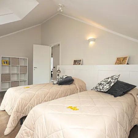 Real Italian Estate - Penthouse * Génova