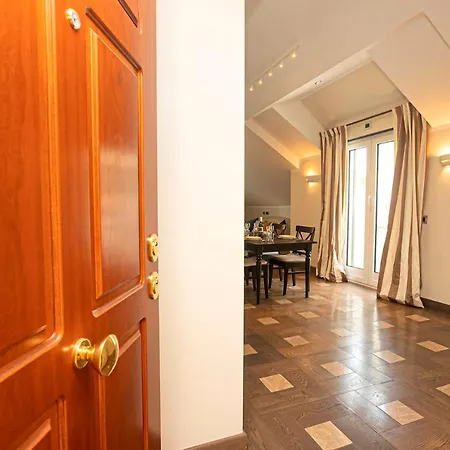 Apartamento Real Italian Estate - Penthouse *